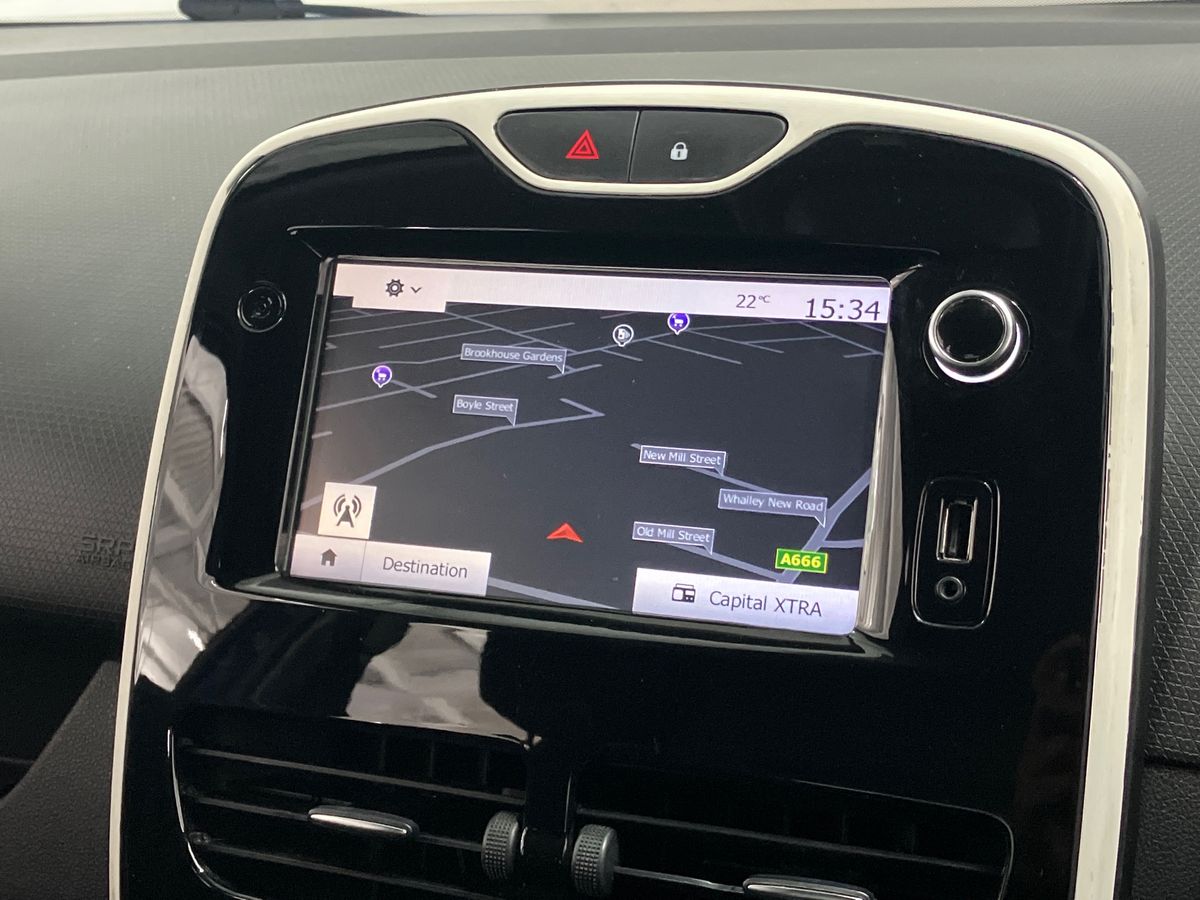 Used Renault Clio 2016 for sale - 76518200: Photo 11