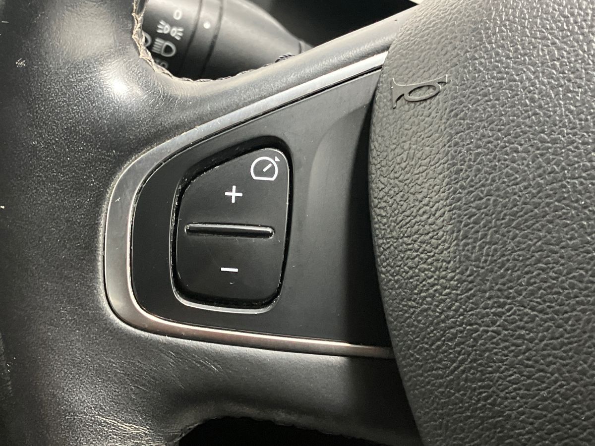 Used Renault Clio 2016 for sale - 76518200: Photo 16