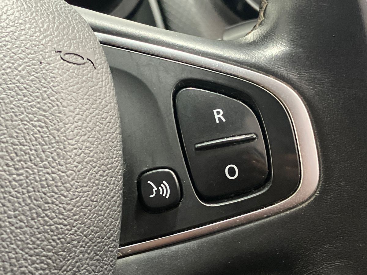 Used Renault Clio 2016 for sale - 76518200: Photo 30