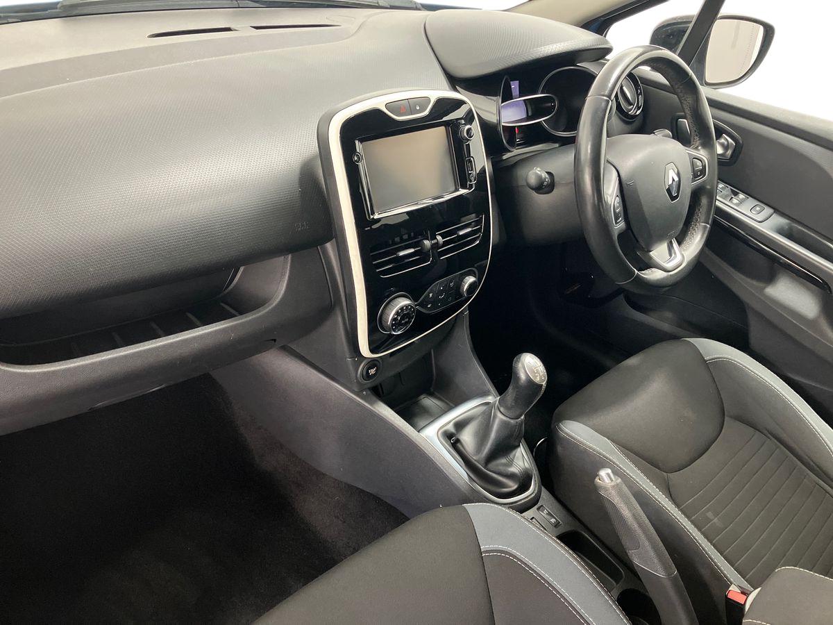 Used Renault Clio 2016 for sale - 76518200: Photo 6