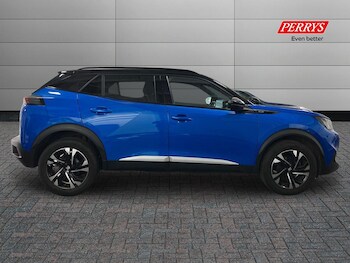 Used Peugeot 2008 2023 for sale - 77398677: Photo