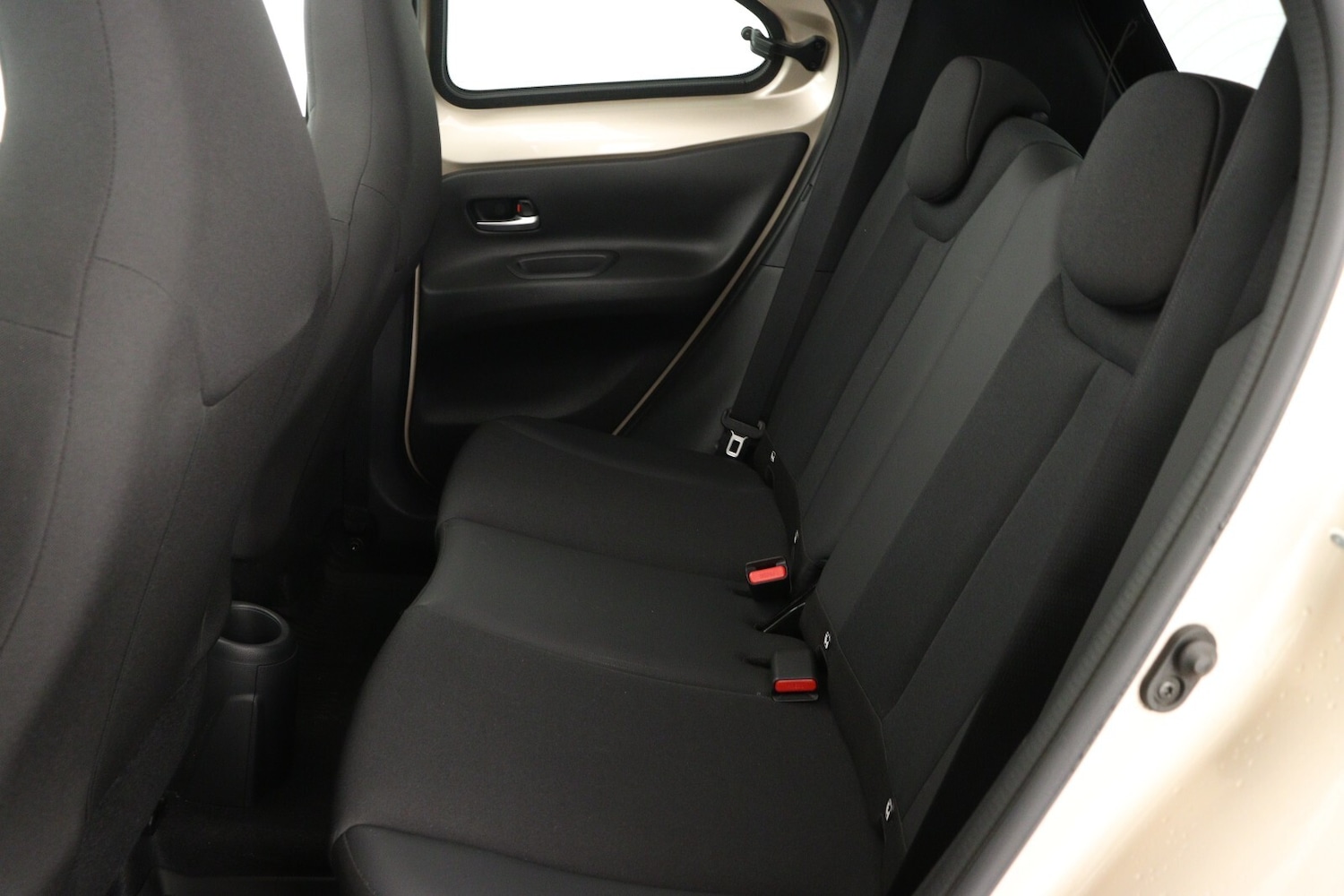 Used Toyota Aygo X 2023 for sale - 76984156: Photo 13