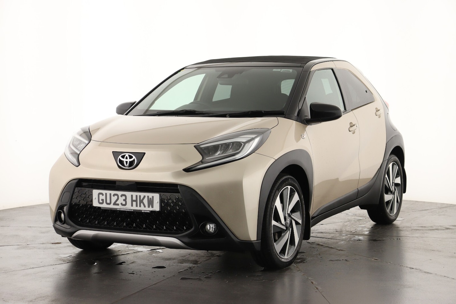 Used Toyota Aygo X 2023 for sale - 76984156: Photo 6