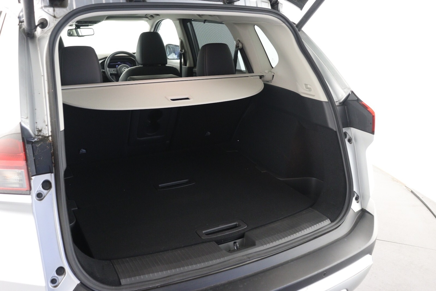 Used Nissan X-Trail 2022 for sale - 76870688: Photo 9