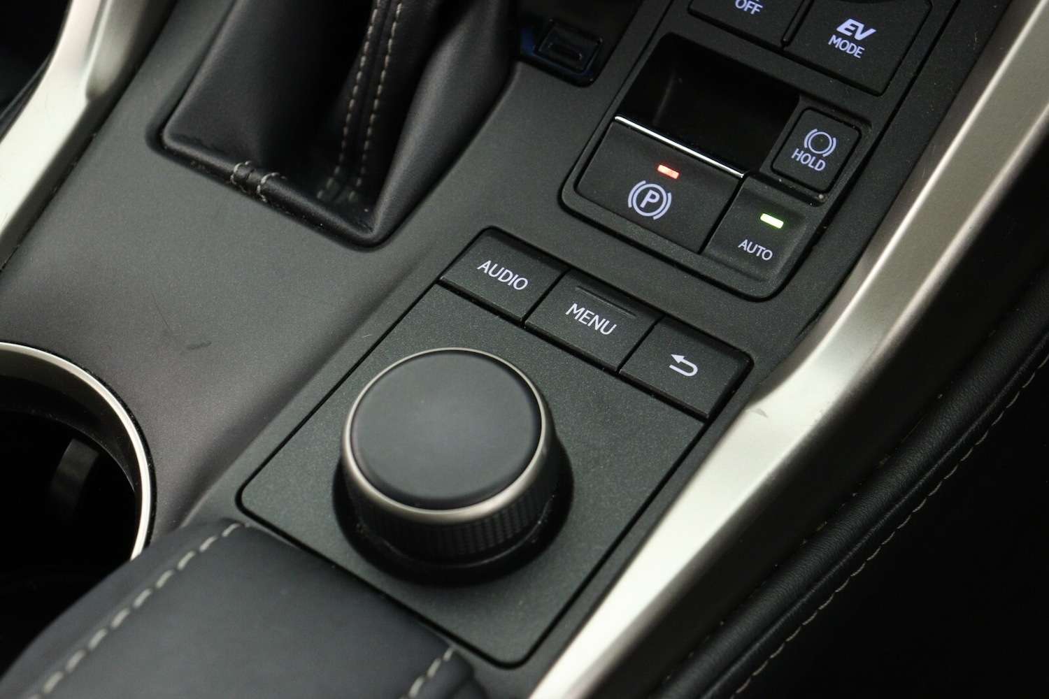 Used Lexus NX 2016 for sale - 76873029: Photo 25