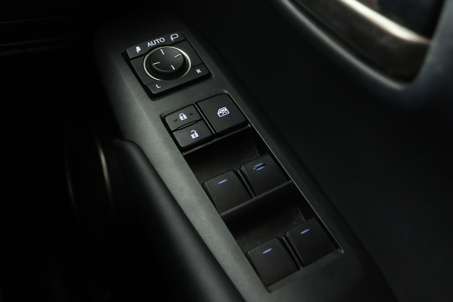 Used Lexus NX 2016 for sale - 76873029: Photo 29