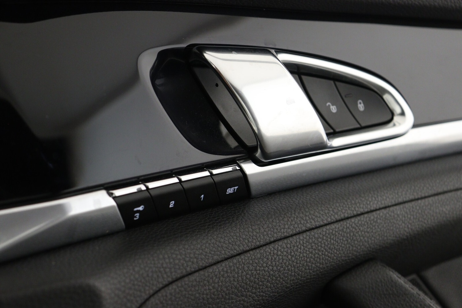 Used Porsche Panamera 2013 for sale - 76086600: Photo 37