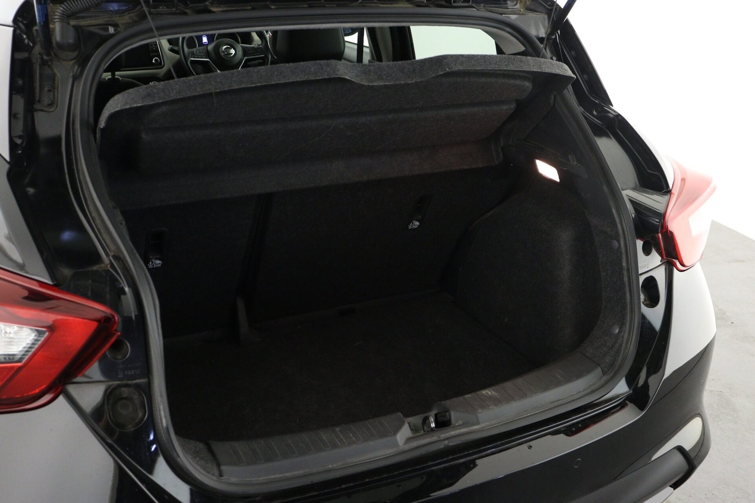 Used Nissan Micra 2021 for sale - 77164207: Photo 9