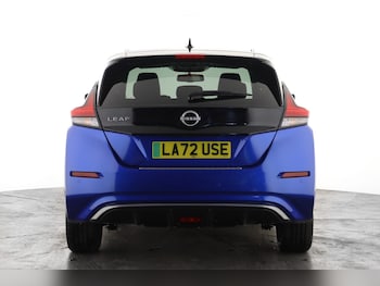 Used Nissan Leaf 2022 for sale - 78042047: Photo