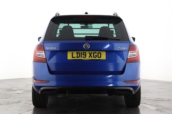 Used Skoda Fabia 2019 for sale - 76079366: Photo 2