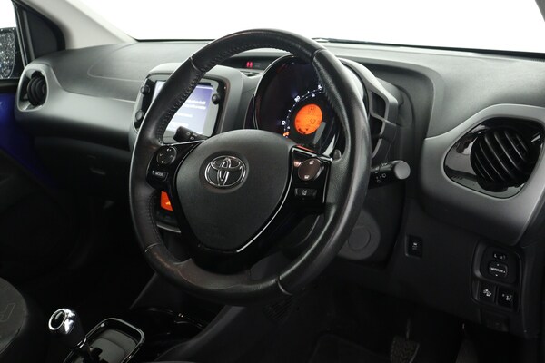 Used Toyota AYGO 2020 for sale - 76297604: Photo 13
