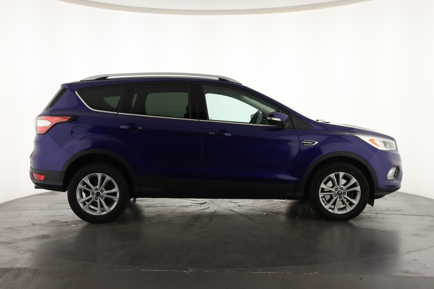 Used Ford Kuga 2017 for sale - 76869769: Photo 4
