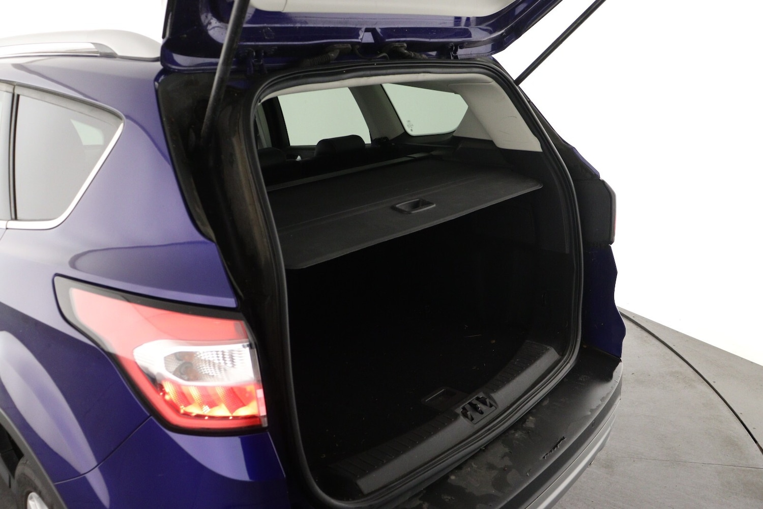 Used Ford Kuga 2017 for sale - 76869769: Photo 9