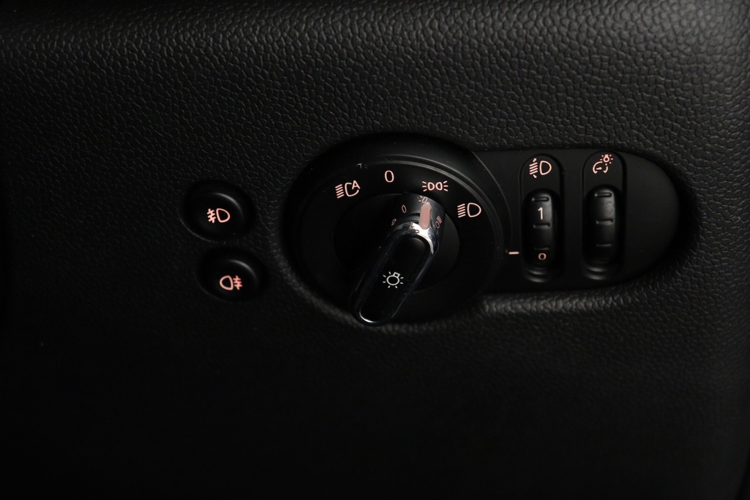 Used MINI Hatch 2016 for sale - 76872079: Photo 24