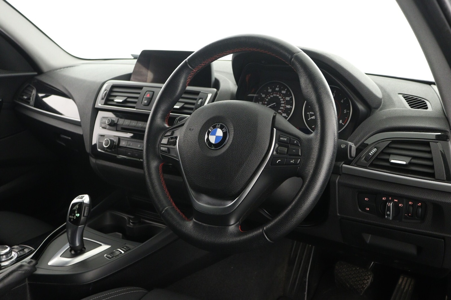 Used BMW 1 Series 2017 for sale - 76609627: Photo 12