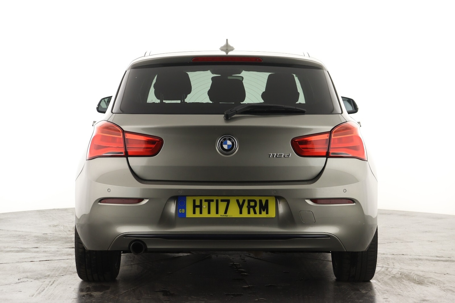 Used BMW 1 Series 2017 for sale - 76609627: Photo 2