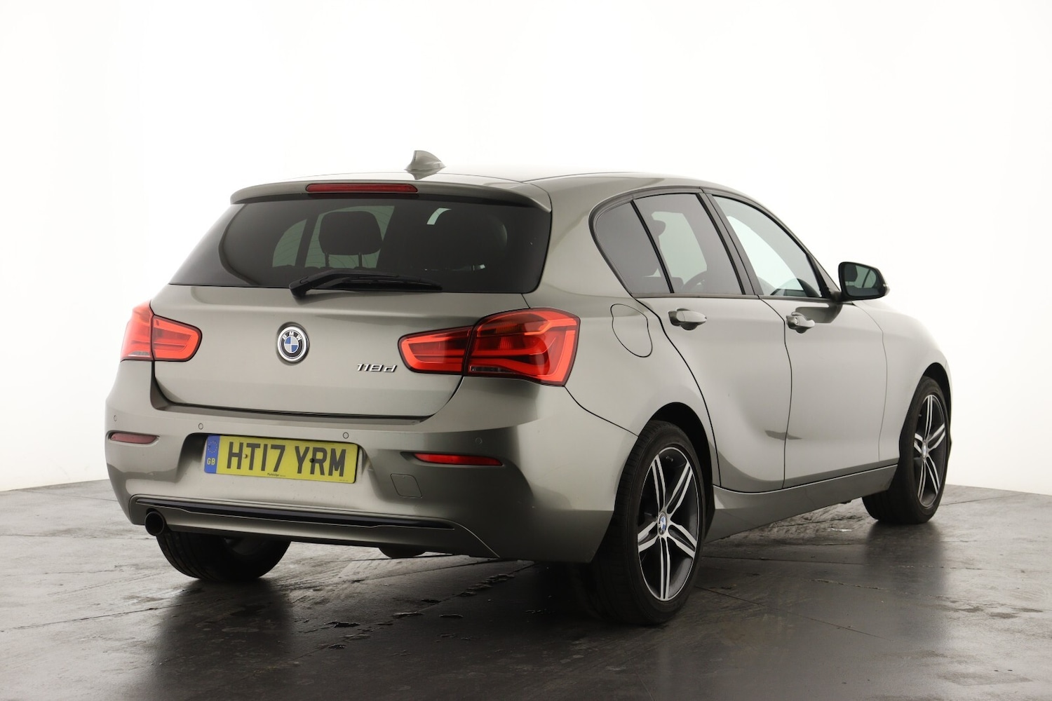 Used BMW 1 Series 2017 for sale - 76609627: Photo 3