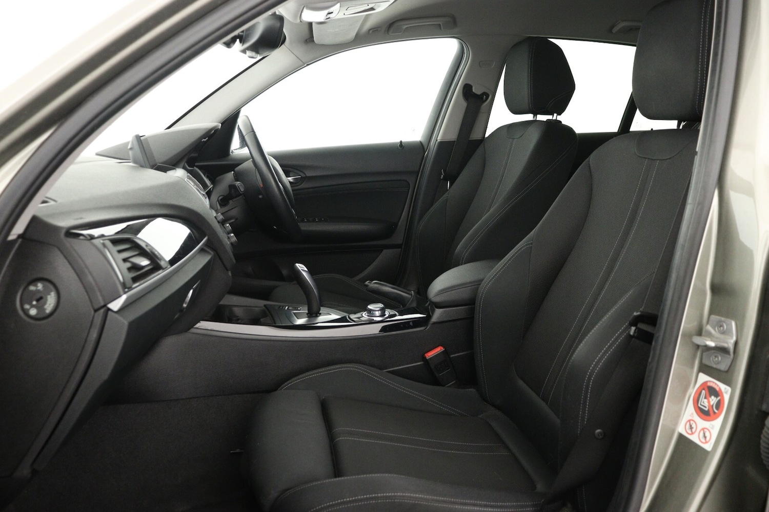 Used BMW 1 Series 2017 for sale - 76609627: Photo 9