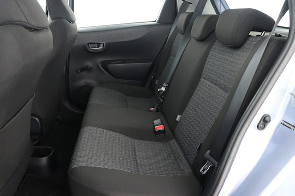 Used Toyota Yaris 2013 for sale - 76161397: Photo 12