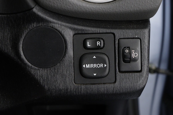 Used Toyota Yaris 2013 for sale - 76161397: Photo 23