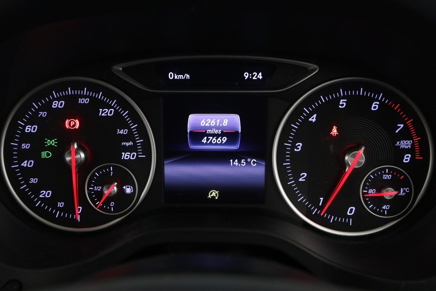 Used Mercedes-Benz A-Class 2015 for sale - 77406228: Photo 27