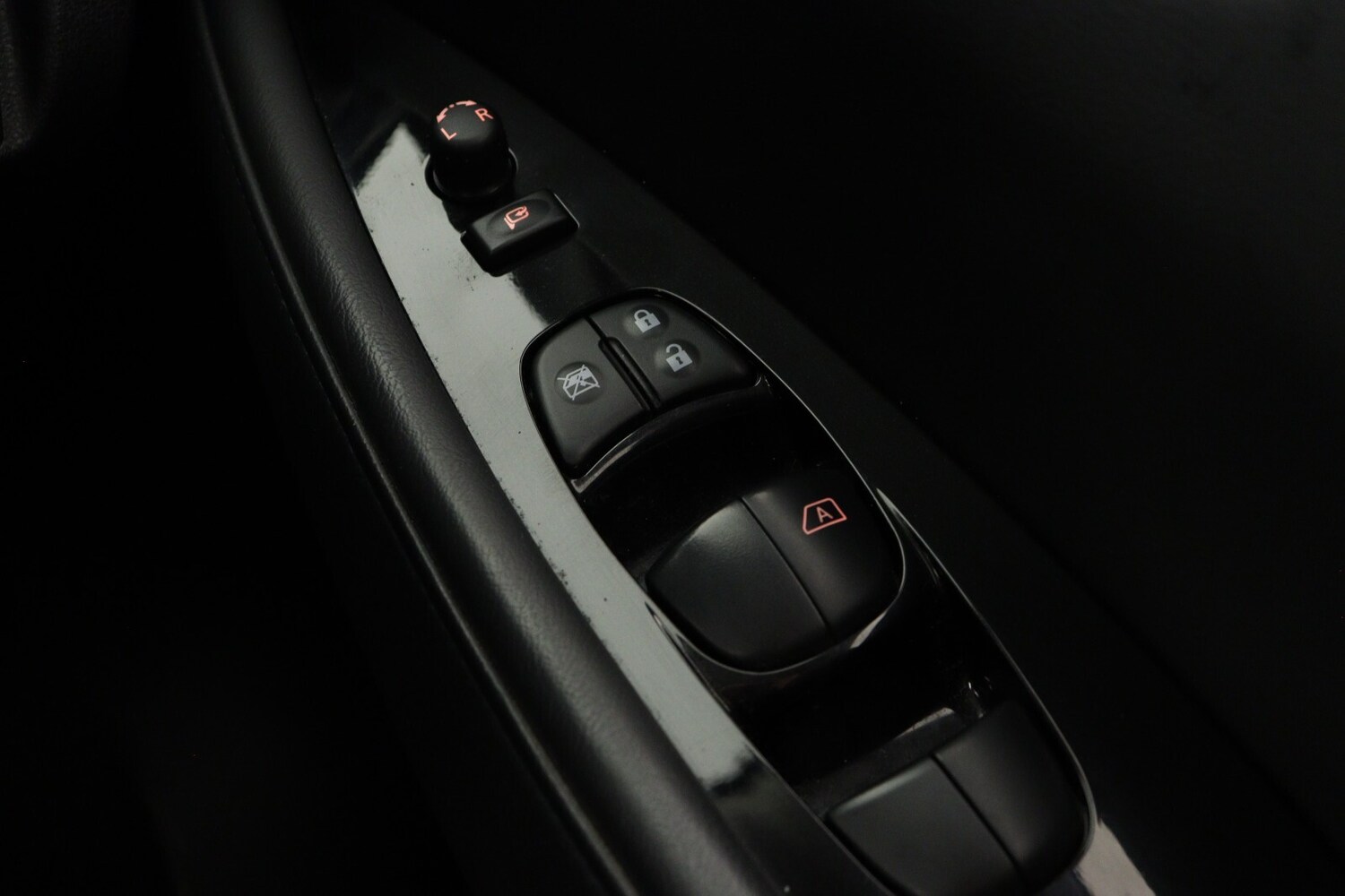 Used Nissan Leaf 2021 for sale - 77205748: Photo 24