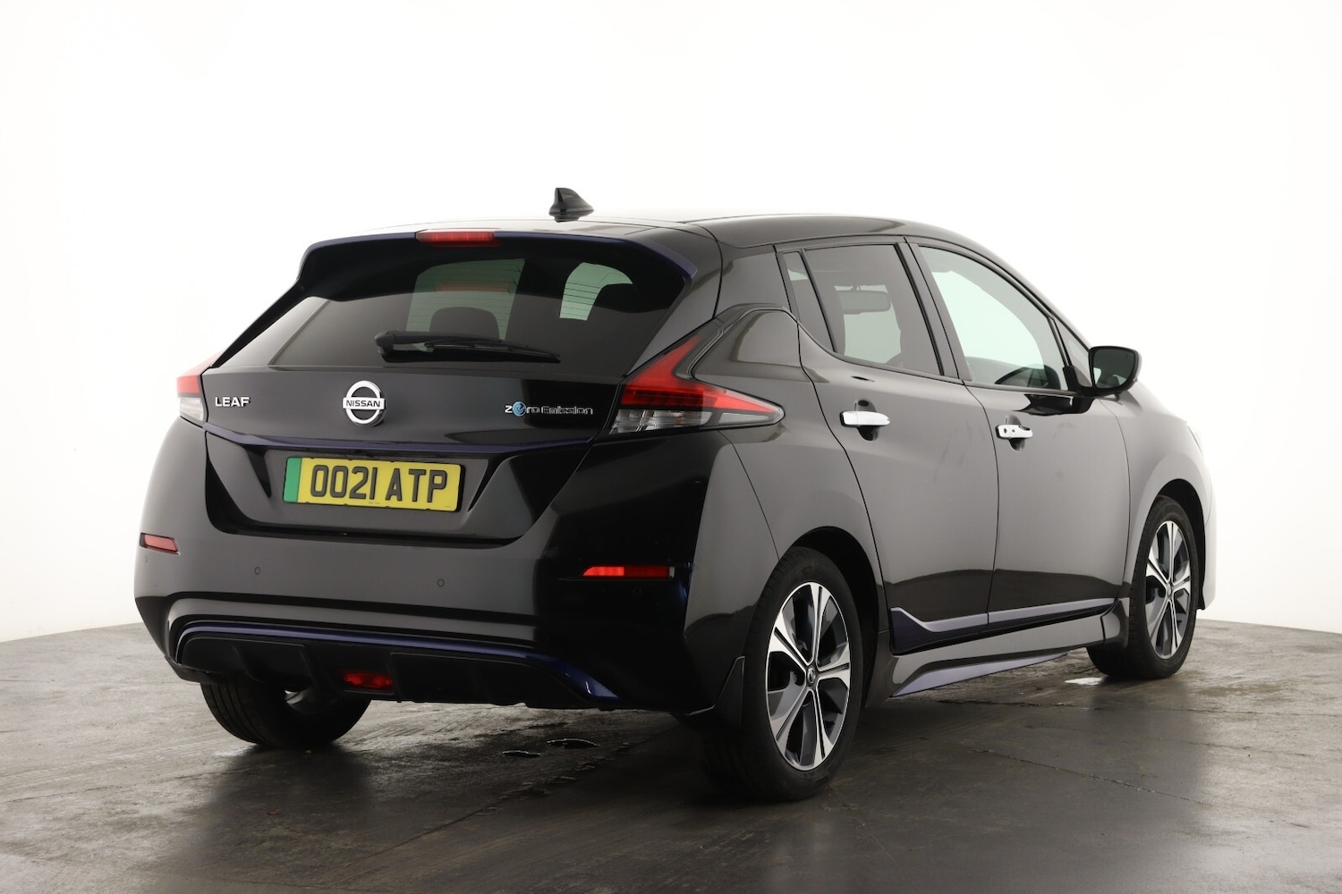 Used Nissan Leaf 2021 for sale - 77205748: Photo 3