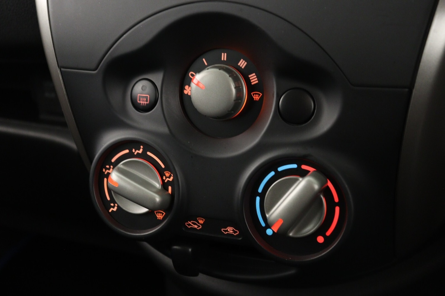 Used Nissan Micra 2014 for sale - 76871877: Photo 16