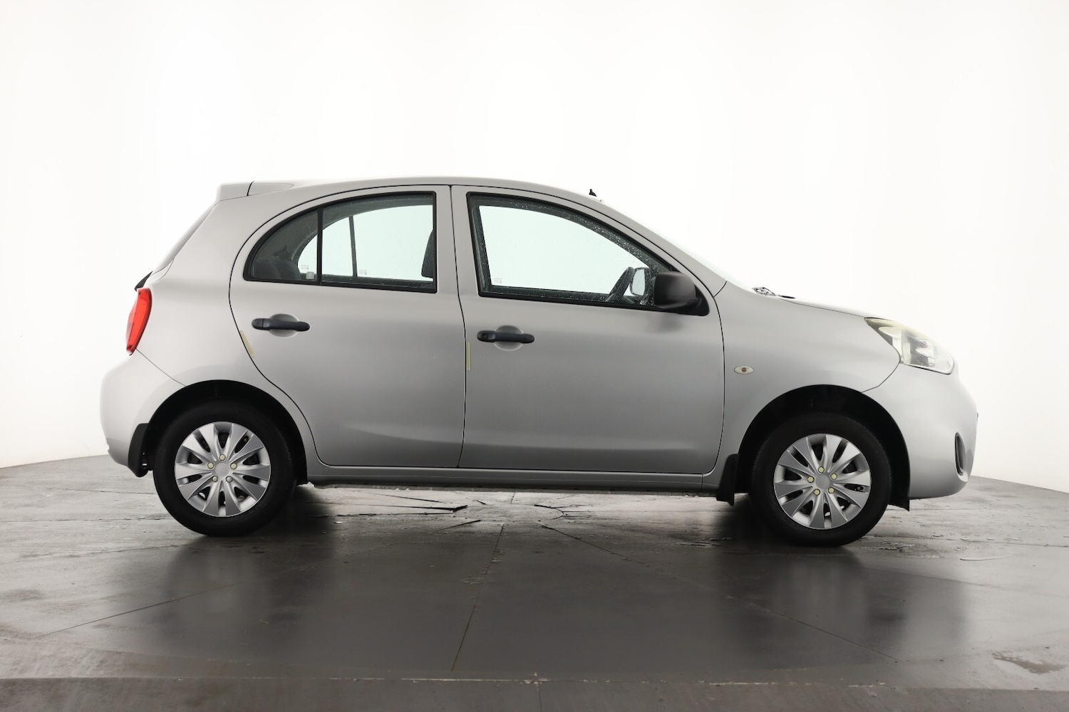 Used Nissan Micra 2014 for sale - 76871877: Photo 4