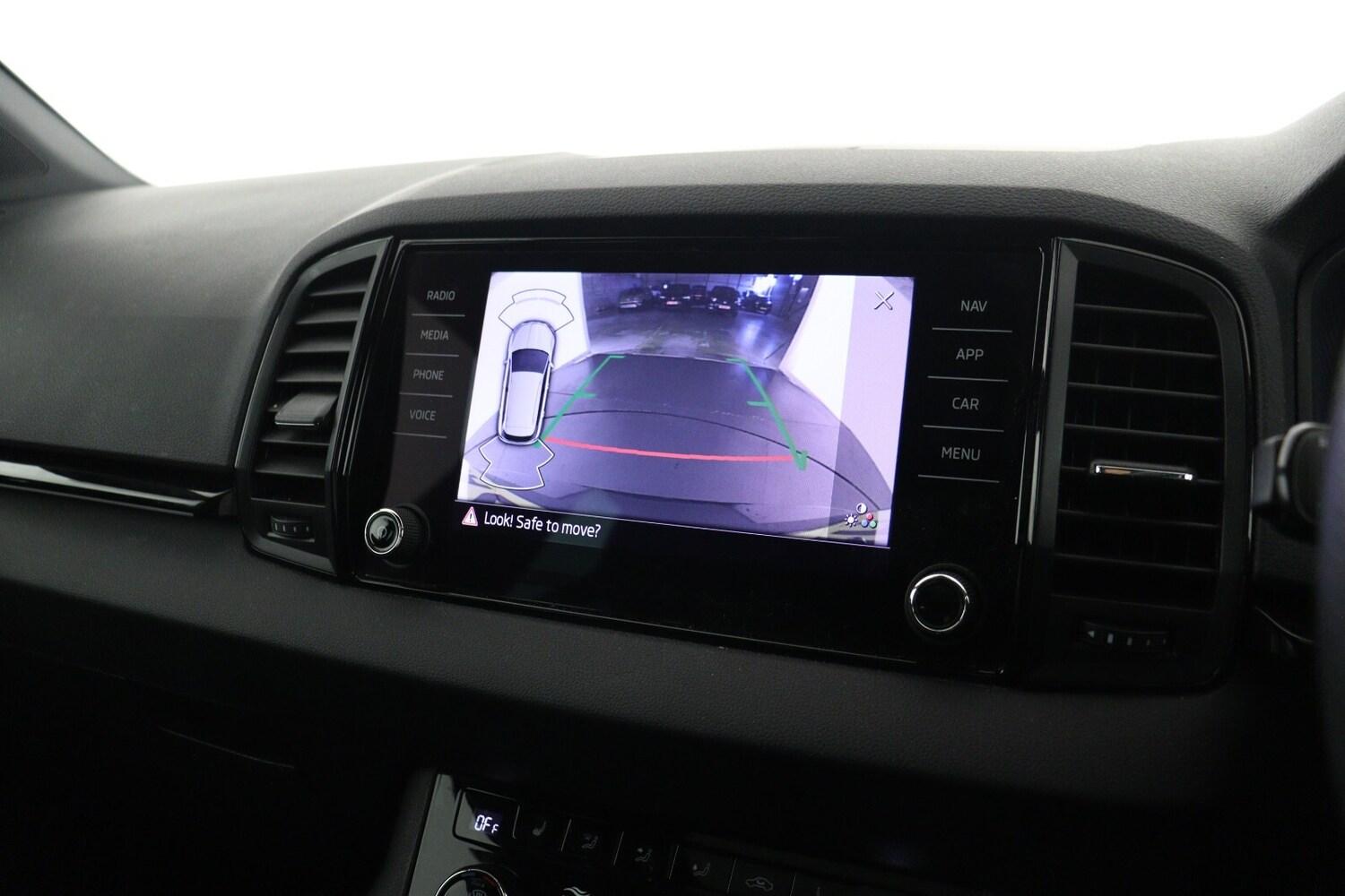 Used Skoda Karoq 2022 for sale - 75984797: Photo 18