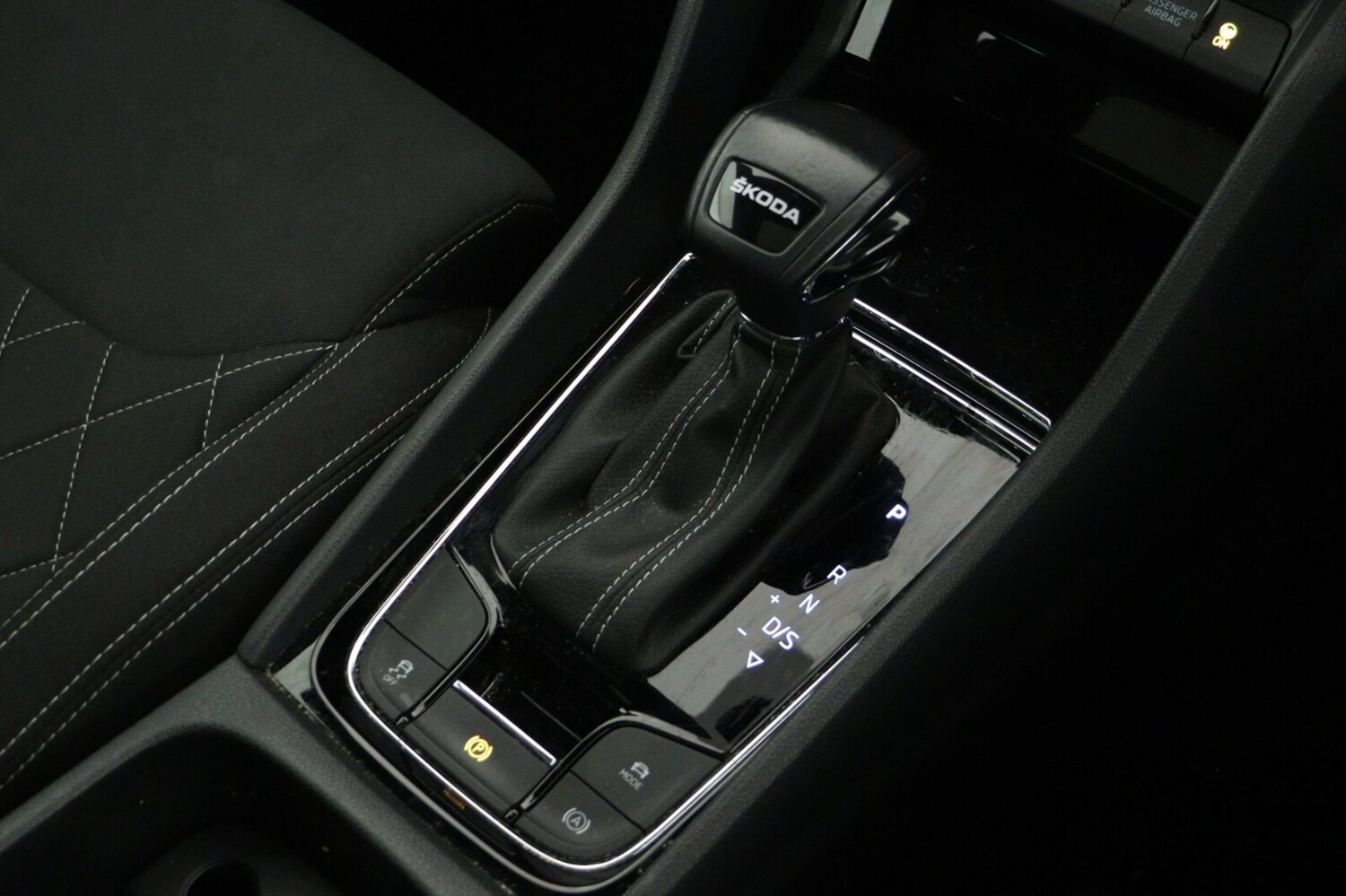 Used Skoda Karoq 2022 for sale - 75984797: Photo 21