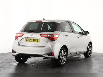 Used Toyota Yaris 2020 for sale - 77581397: Photo