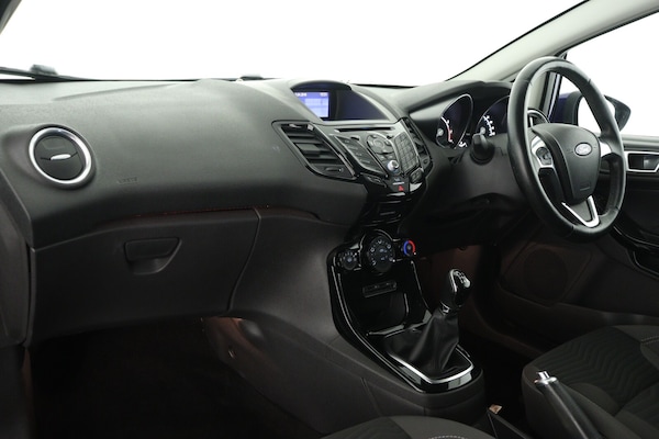 Used Ford Fiesta 2016 for sale - 76332135: Photo 11