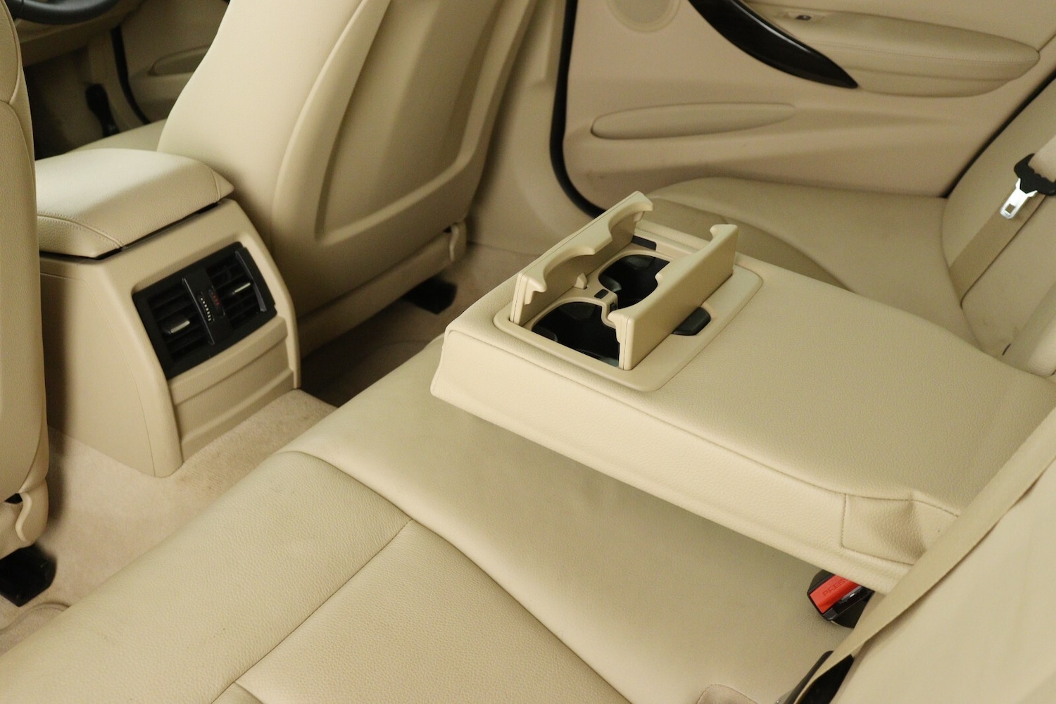 Used BMW 3 Series 2014 for sale - 76984153: Photo 13