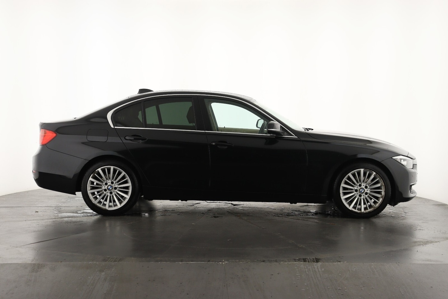 Used BMW 3 Series 2014 for sale - 76984153: Photo 4