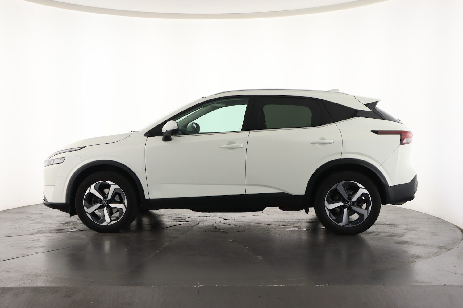 Used Nissan Qashqai 2022 for sale - 77100543: Photo 7
