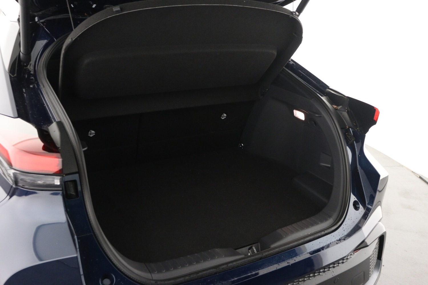 Used Toyota C-HR 2025 for sale - 76959926: Photo 10