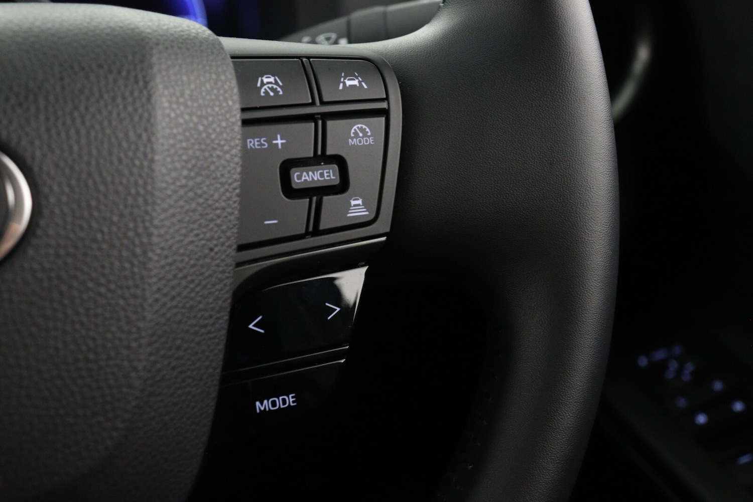 Used Toyota C-HR 2025 for sale - 76959926: Photo 29