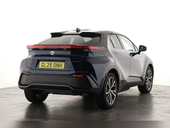 Used Toyota C-HR 2025 for sale - 76959926: Photo