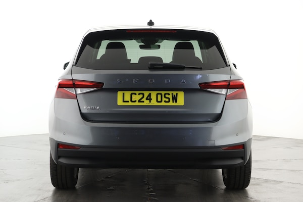 Used Skoda Fabia 2024 for sale - 76055638: Photo 2