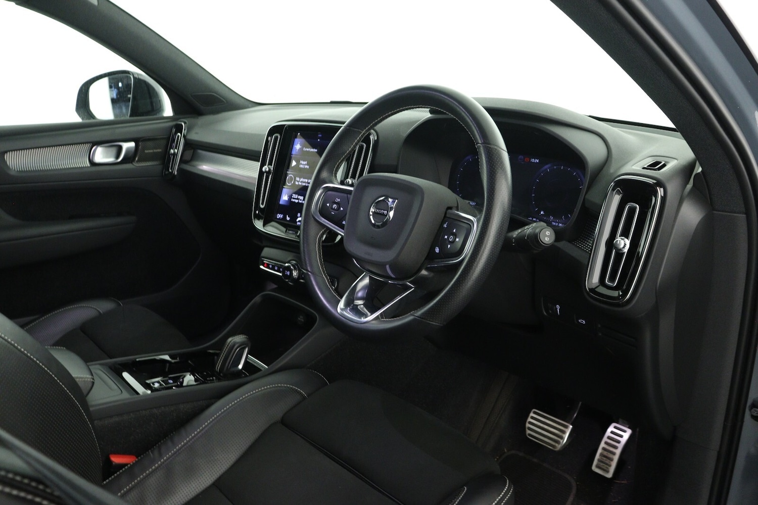 Used Volvo XC40 2020 for sale - 77640671: Photo 16