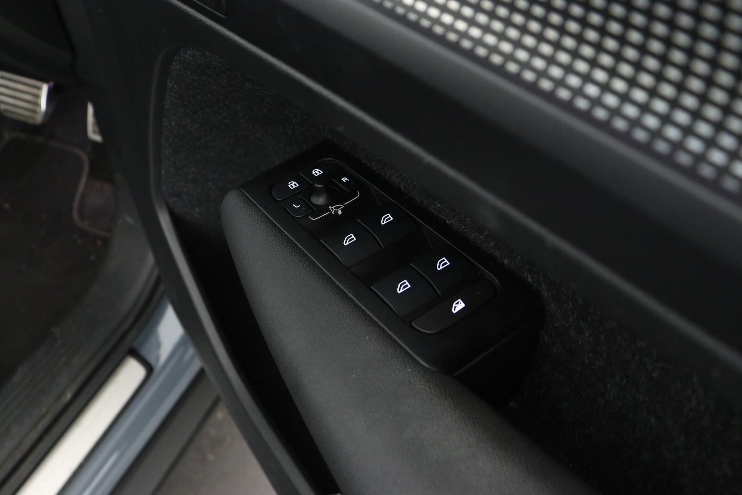 Used Volvo XC40 2020 for sale - 77640671: Photo 24