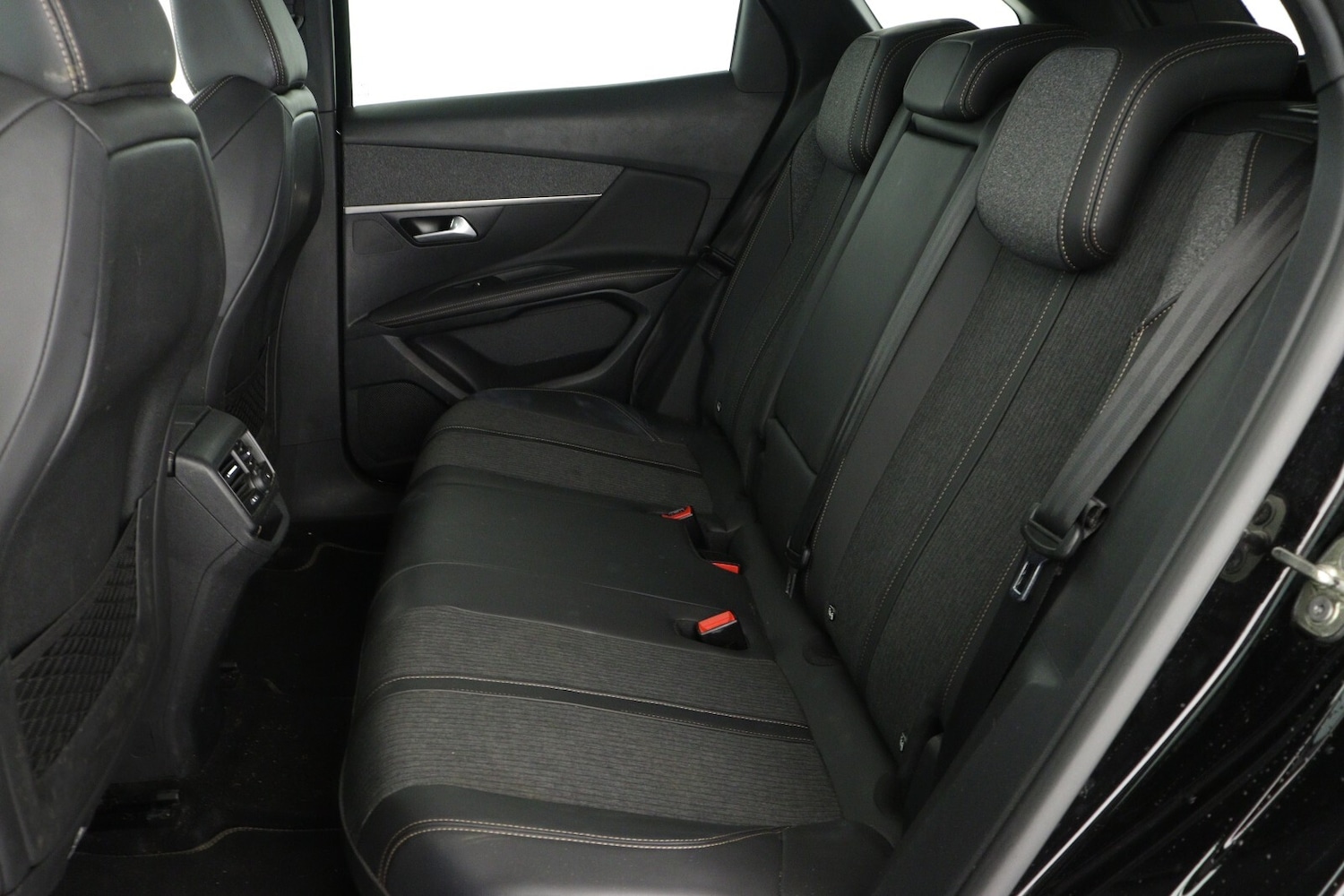 Used Peugeot 3008 2018 for sale - 78172609: Photo 12