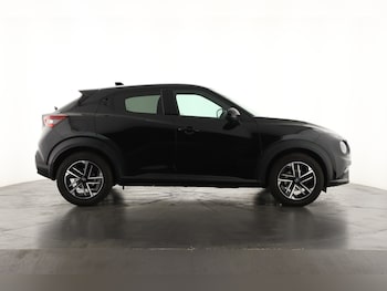Used Nissan Juke 2024 for sale - 76875015: Photo