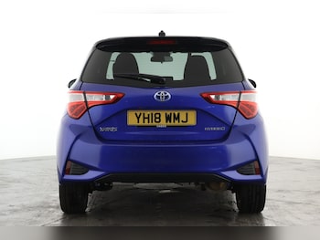 Used Toyota Yaris 2018 for sale - 75324424: Photo