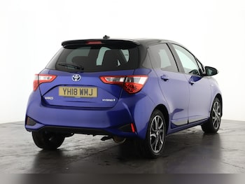 Used Toyota Yaris 2018 for sale - 75324424: Photo