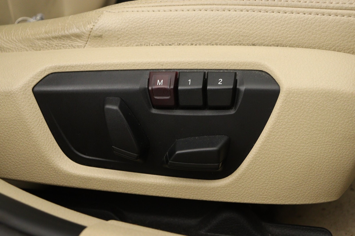 Used BMW 3 Series 2013 for sale - 76217252: Photo 14