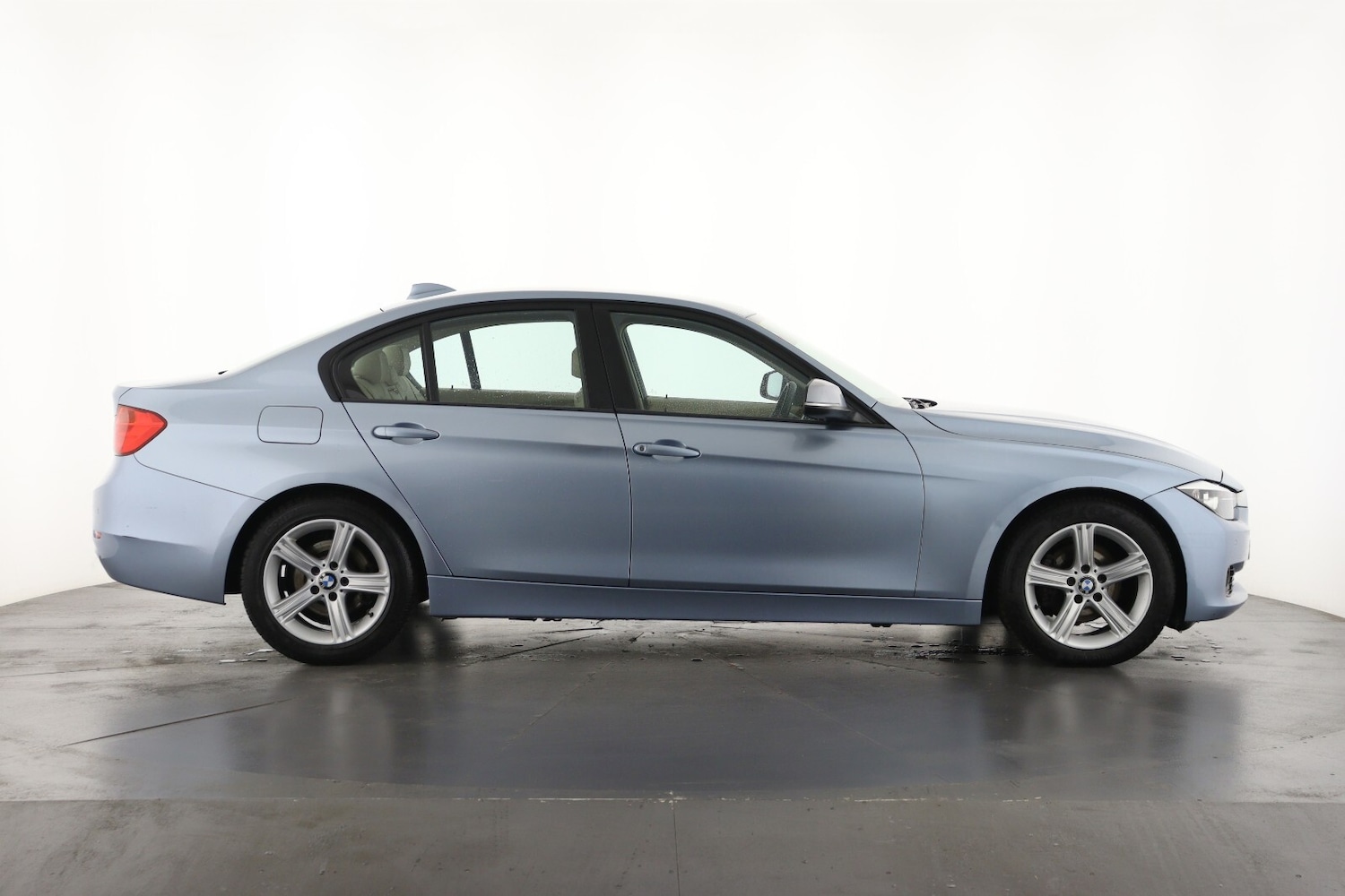 Used BMW 3 Series 2013 for sale - 76217252: Photo 4