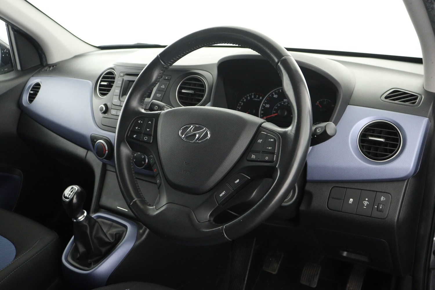 Used Hyundai i10 2014 for sale - 77137591: Photo 13