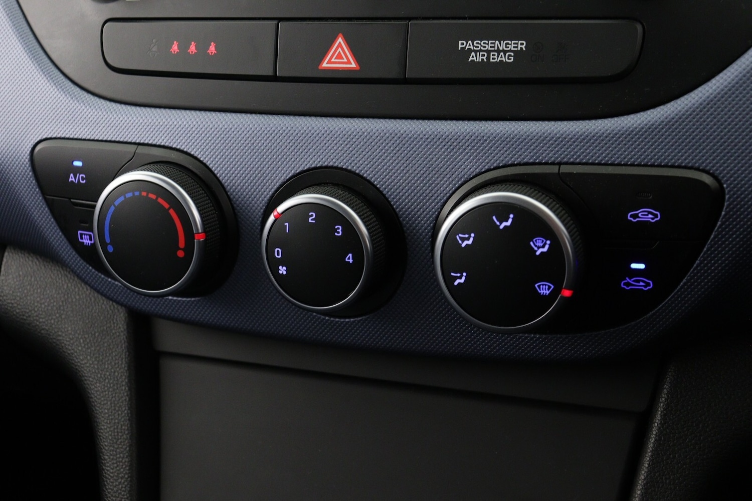 Used Hyundai i10 2014 for sale - 77137591: Photo 17